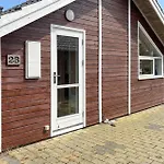 3 Bedroom Lovely In * Hejls